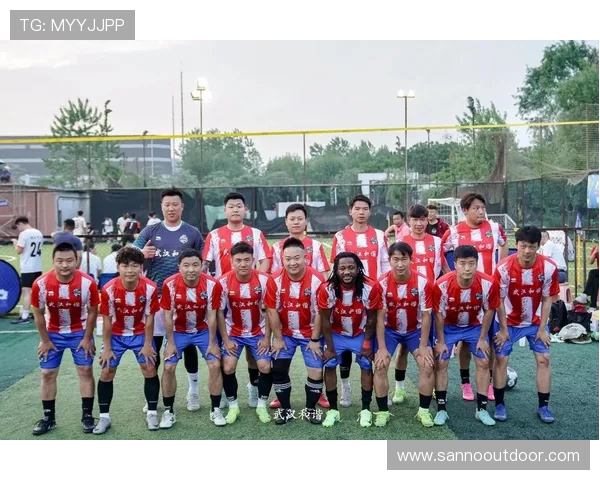 武汉足球队技术实力强劲荣登全国足球技术排行榜第三位 武汉足球队技术实力强劲荣登全国足球技术排行榜第三位