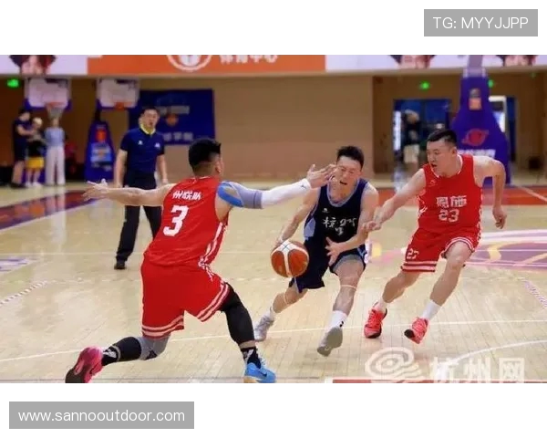 篮球盛宴:深入解析杭州篮球队的战术布局与竞技风格