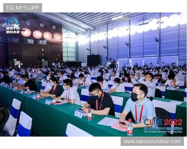 代怀博：探寻新兴科技在现代生活中的应用与影响