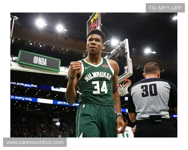 字母哥决定不提前续约期待雄鹿能否夺冠展现实力与决心