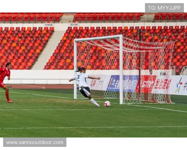 广岛三箭迎战广州队期待激烈对抗与精彩表现