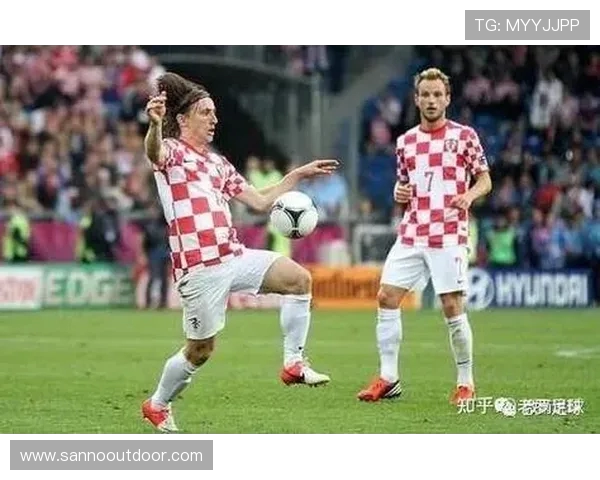 正直播延边对阵辽足精彩赛事全程回顾与分析