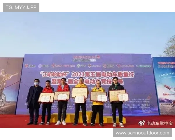 杭州羽毛球队灵活性变革引发热议助力竞技水平提升与团队合作创新